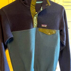 Patagonia youth size M fleece snap-T VGUC